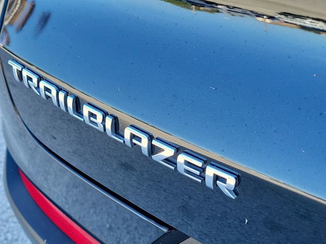 Used 2023 Chevrolet TrailBlazer LS image 9