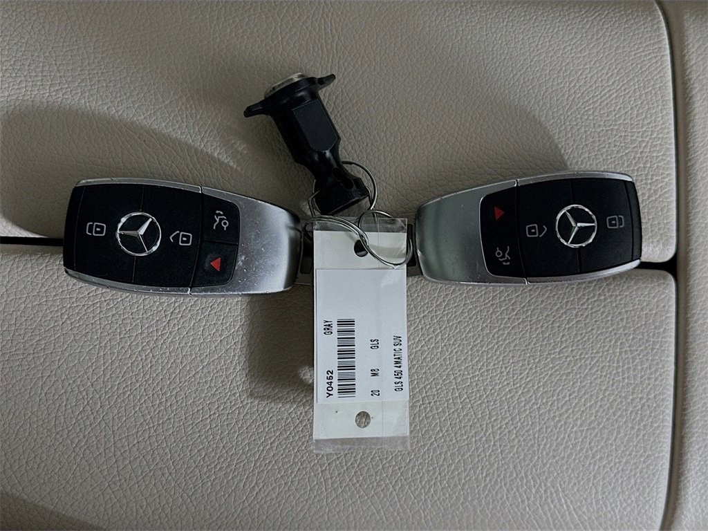 Used 2020 Mercedes-Benz GLS 450 4MATIC image 35