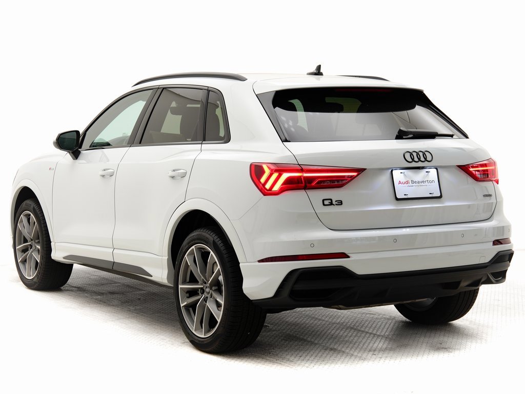 New 2025 Audi Q3 2.0T Premium image 30
