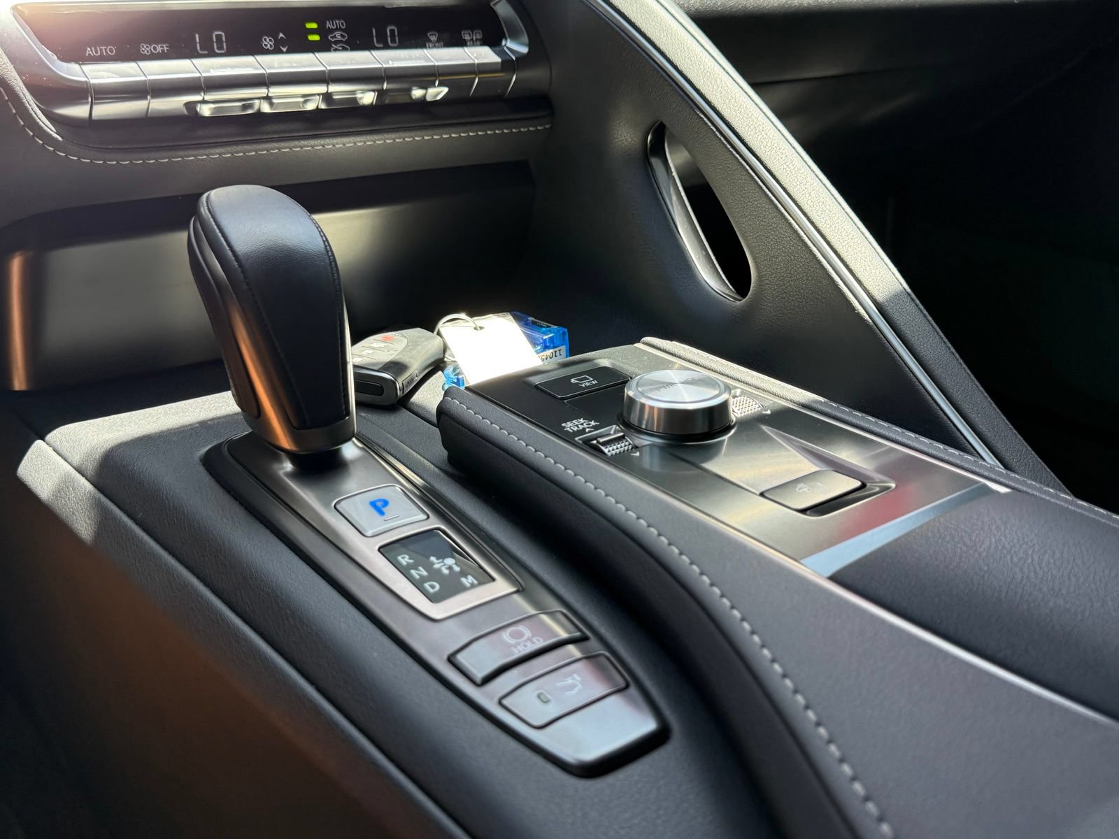 Used 2024 Lexus LC 500 Coupe w/ Dynamic Handling Package RWD image 43