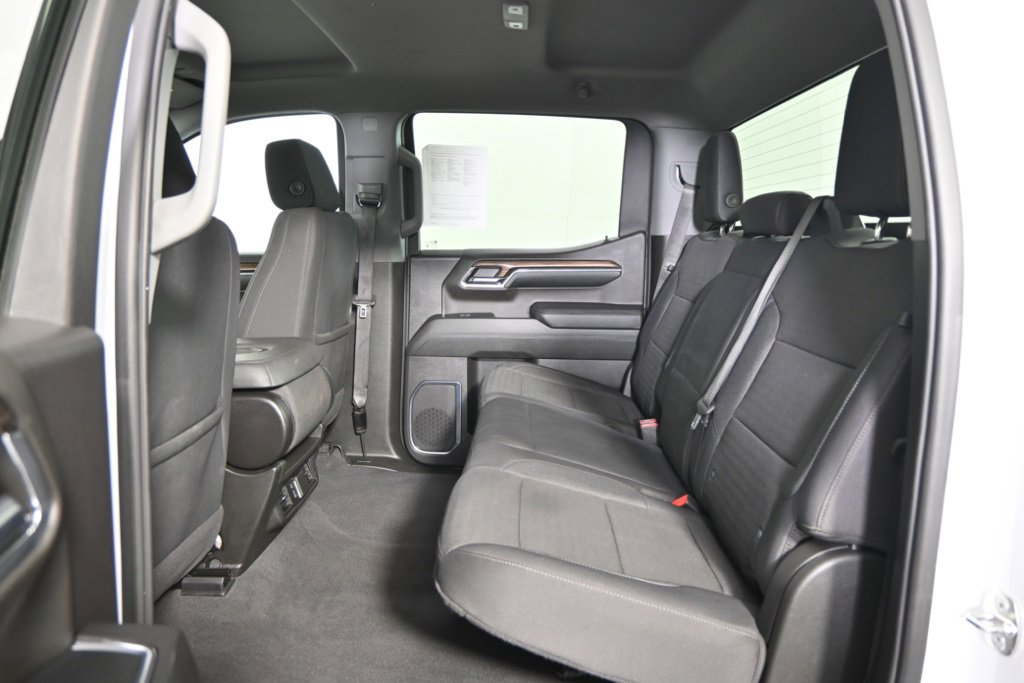 Used 2024 Chevrolet Silverado 1500 RST image 17