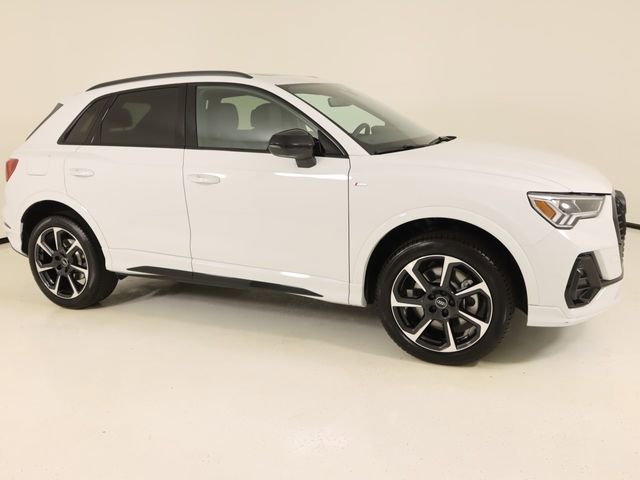 Certified 2025 Audi Q3 2.0T Premium Plus w/ Premium Plus Package AWD/4WD image 6