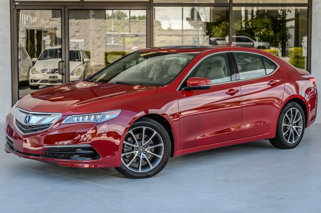 Used 2017 Acura TLX w/ Technology Package FWD image 2
