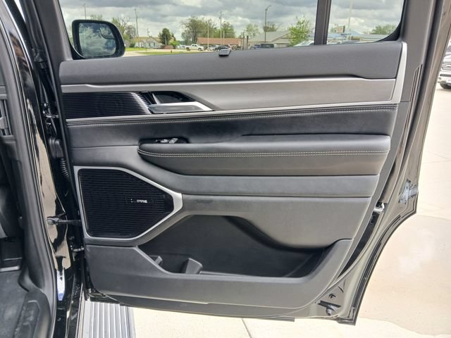 New 2026 Jeep Grand Wagoneer Limited AWD/4WD image 19