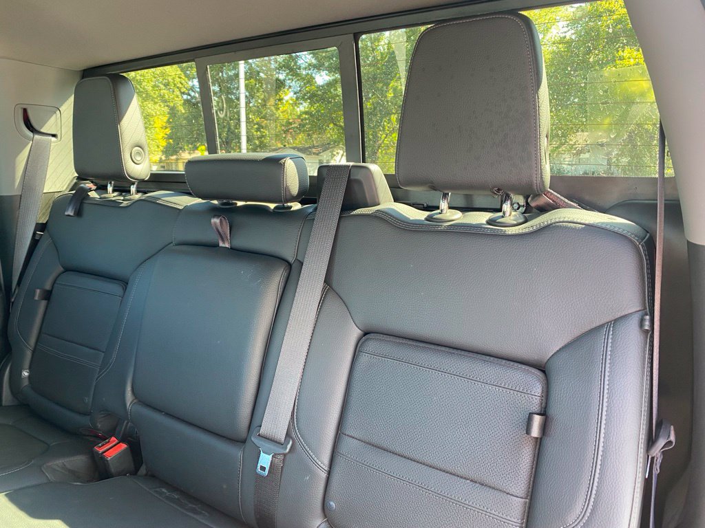 Used 2022 GMC Sierra 2500 Denali w/ Denali Ultimate Package AWD/4WD image 35