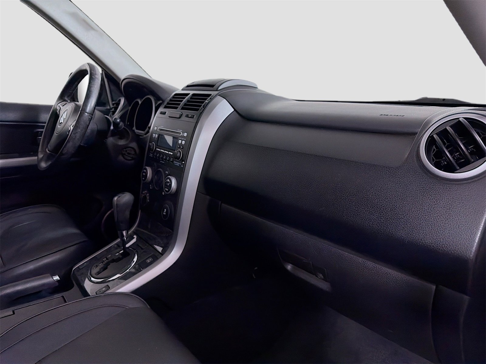 Used 2012 Suzuki Grand Vitara Limited image 29