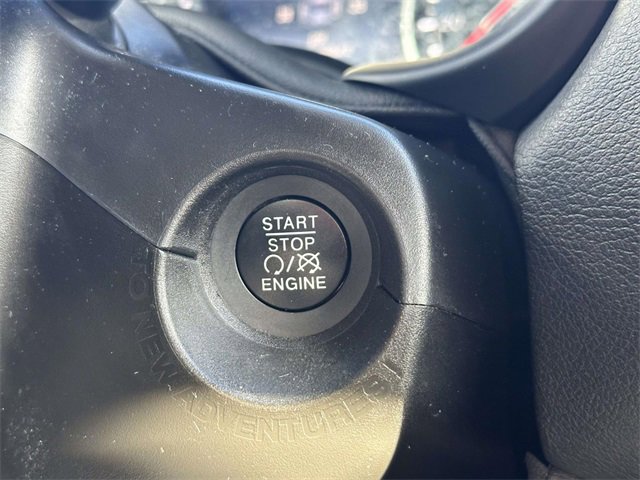 Certified 2022 Jeep Renegade Latitude w/ Convenience Group image 39