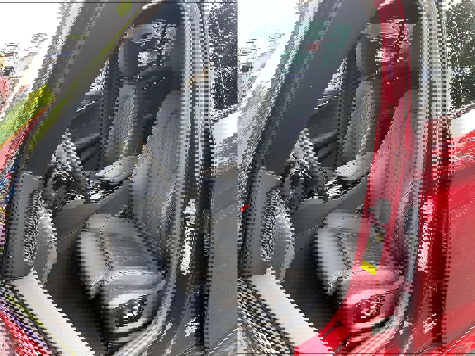 Used 2023 BMW 530i w/ M Sport Package image 26