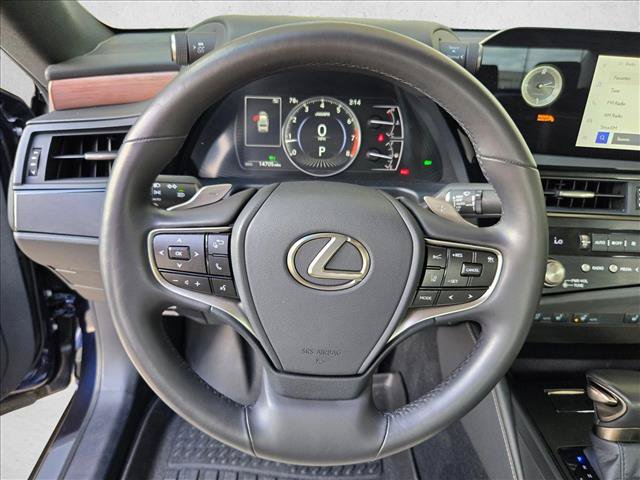 Used 2025 Lexus ES 350 w/ Premium Package FWD image 13