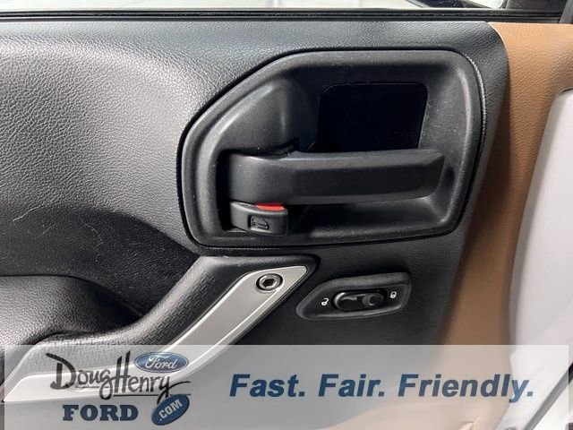 Used 2014 Jeep Wrangler Unlimited Sahara w/ Dual Top Group image 24