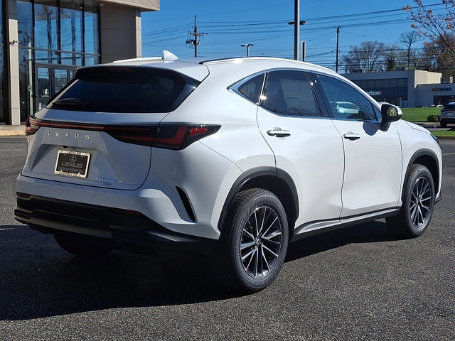 New 2026 Lexus NX 350h AWD w/ Premium Package image 4