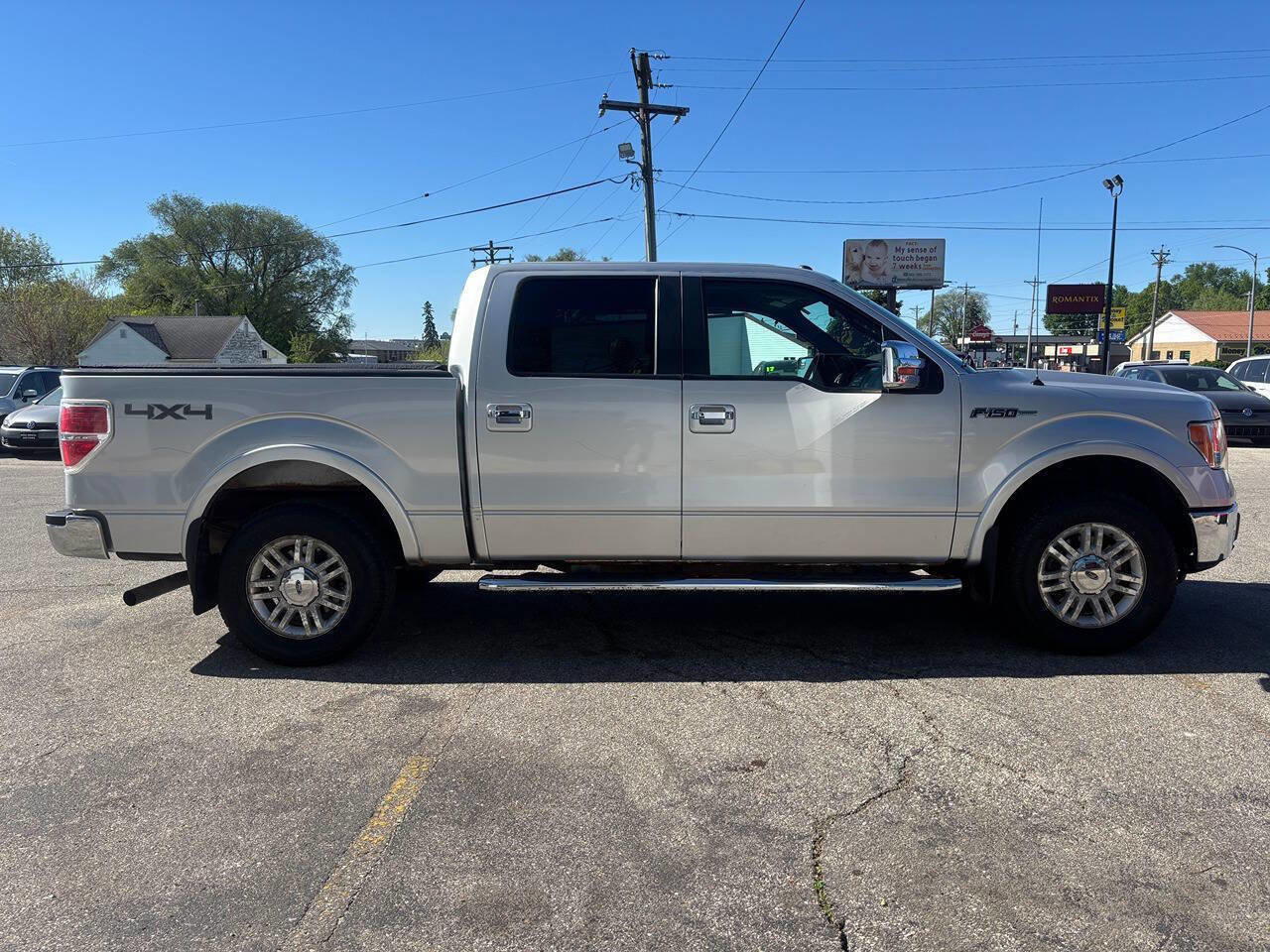 Used 2011 Ford F150 Lariat w/ Lariat Plus Pkg AWD/4WD image 6