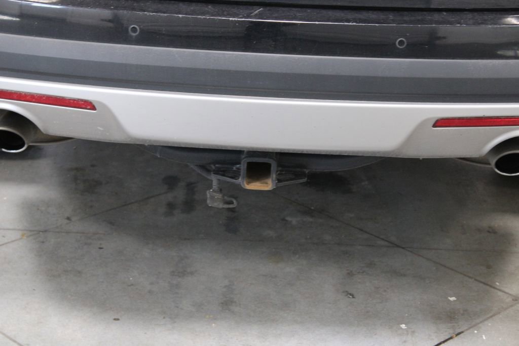 Used 2017 Ford Explorer XLT w/ Equipment Group 201A AWD/4WD image 8