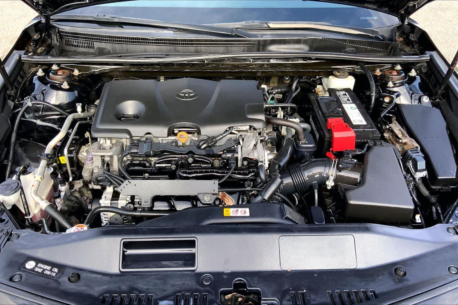 Used 2019 Toyota Camry SE w/ Convenience Package FWD image 31