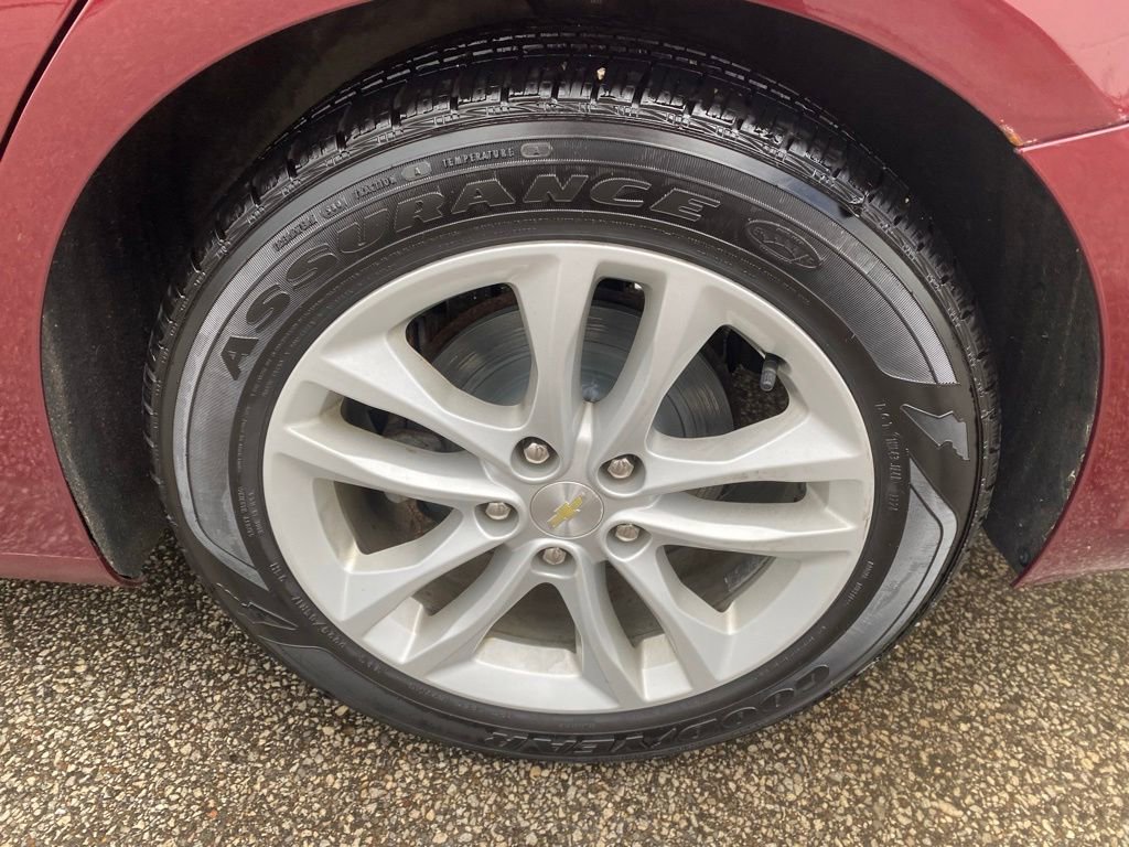 Used 2016 Chevrolet Malibu LT FWD image 29