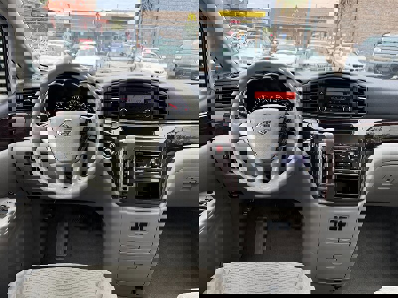 Used 2016 Nissan Quest S image 17