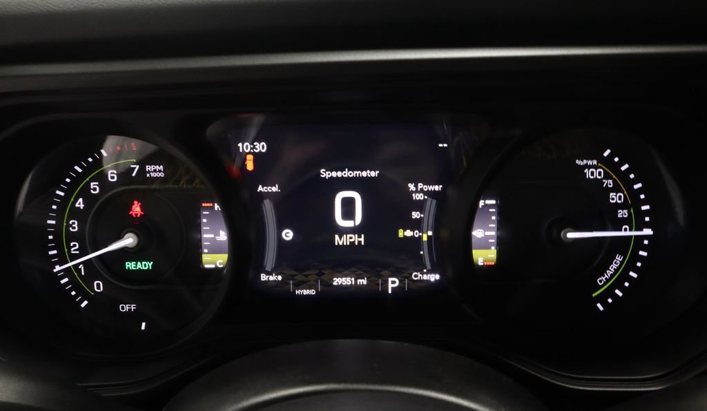 Used 2024 Jeep Wrangler High Altitude AWD/4WD image 28