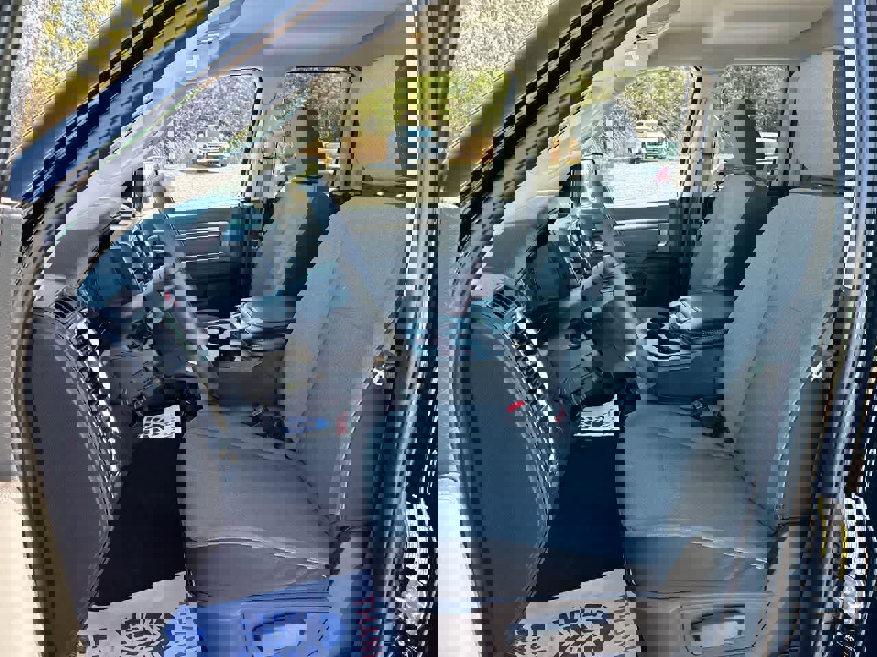 Used 2024 RAM 1500 Classic SLT image 17