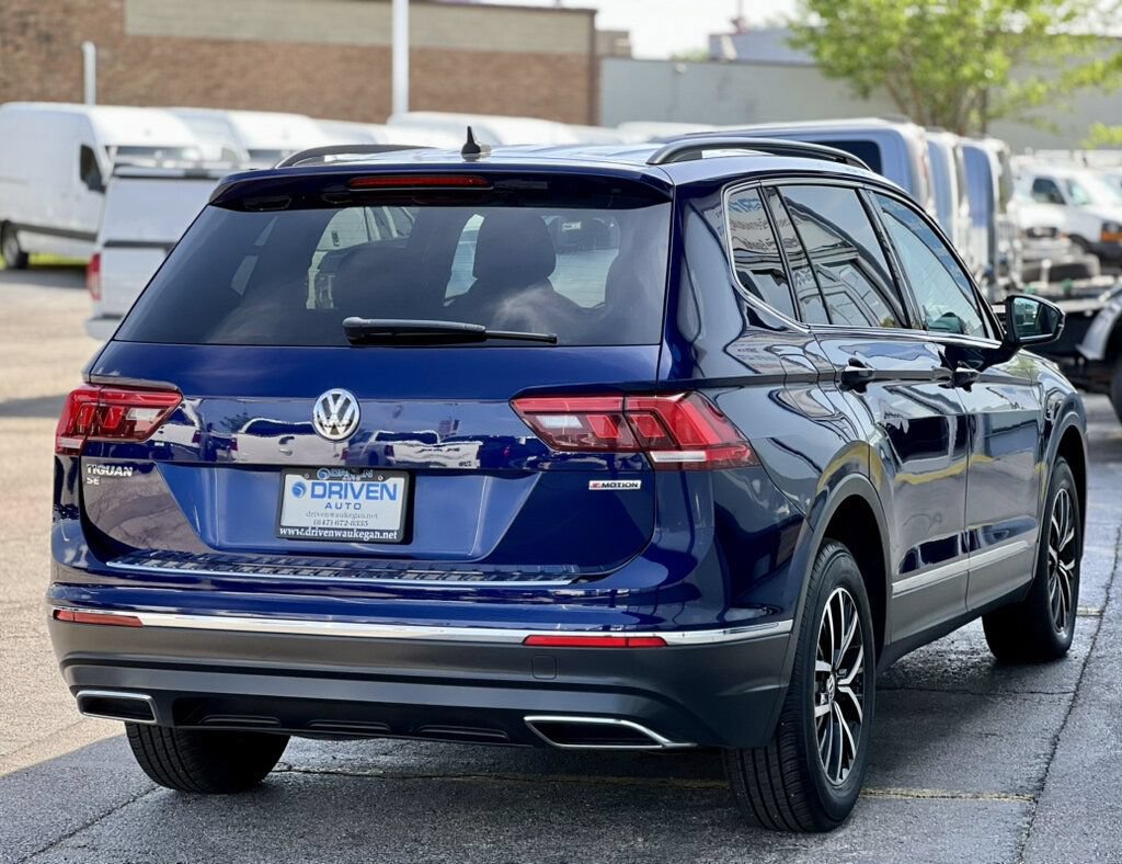Used 2021 Volkswagen Tiguan SEL AWD/4WD image 35