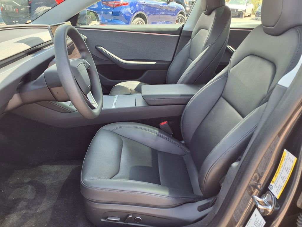Used 2024 Tesla Model 3 Standard Range image 29