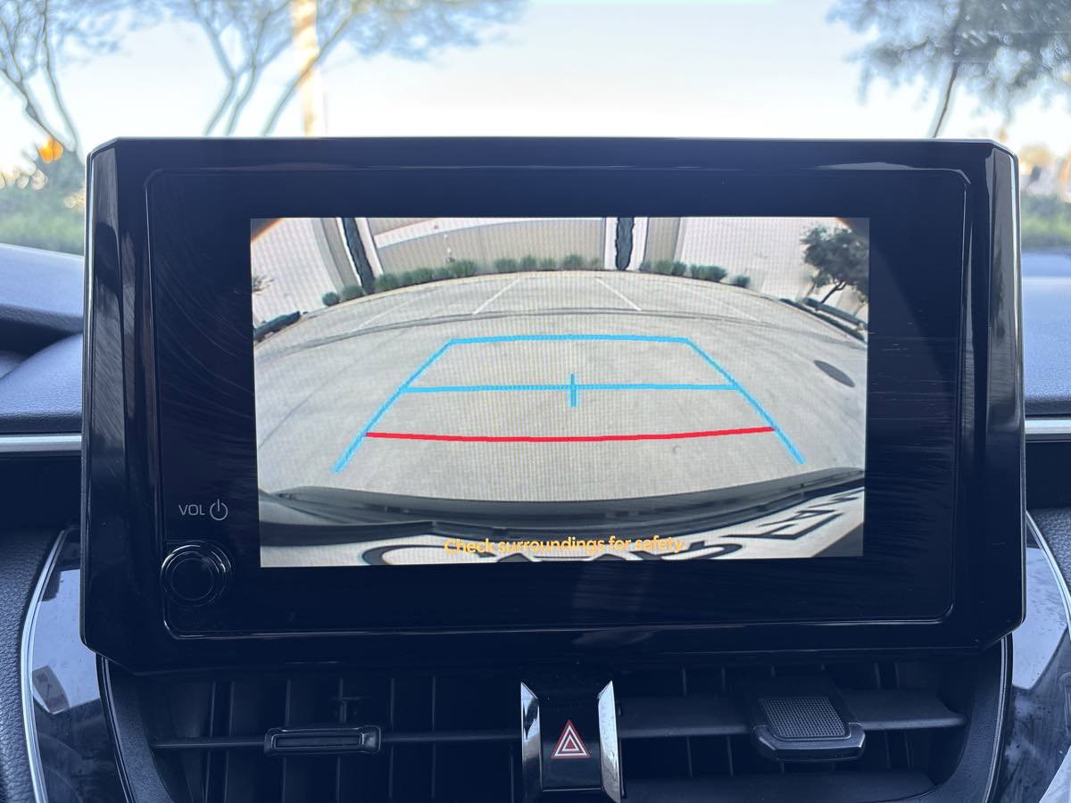 Used 2023 Toyota Corolla LE image 30