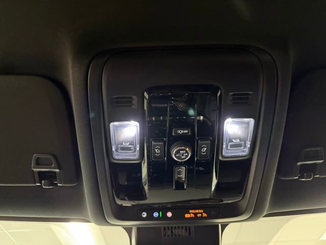 New 2026 GMC Yukon Elevation image 20