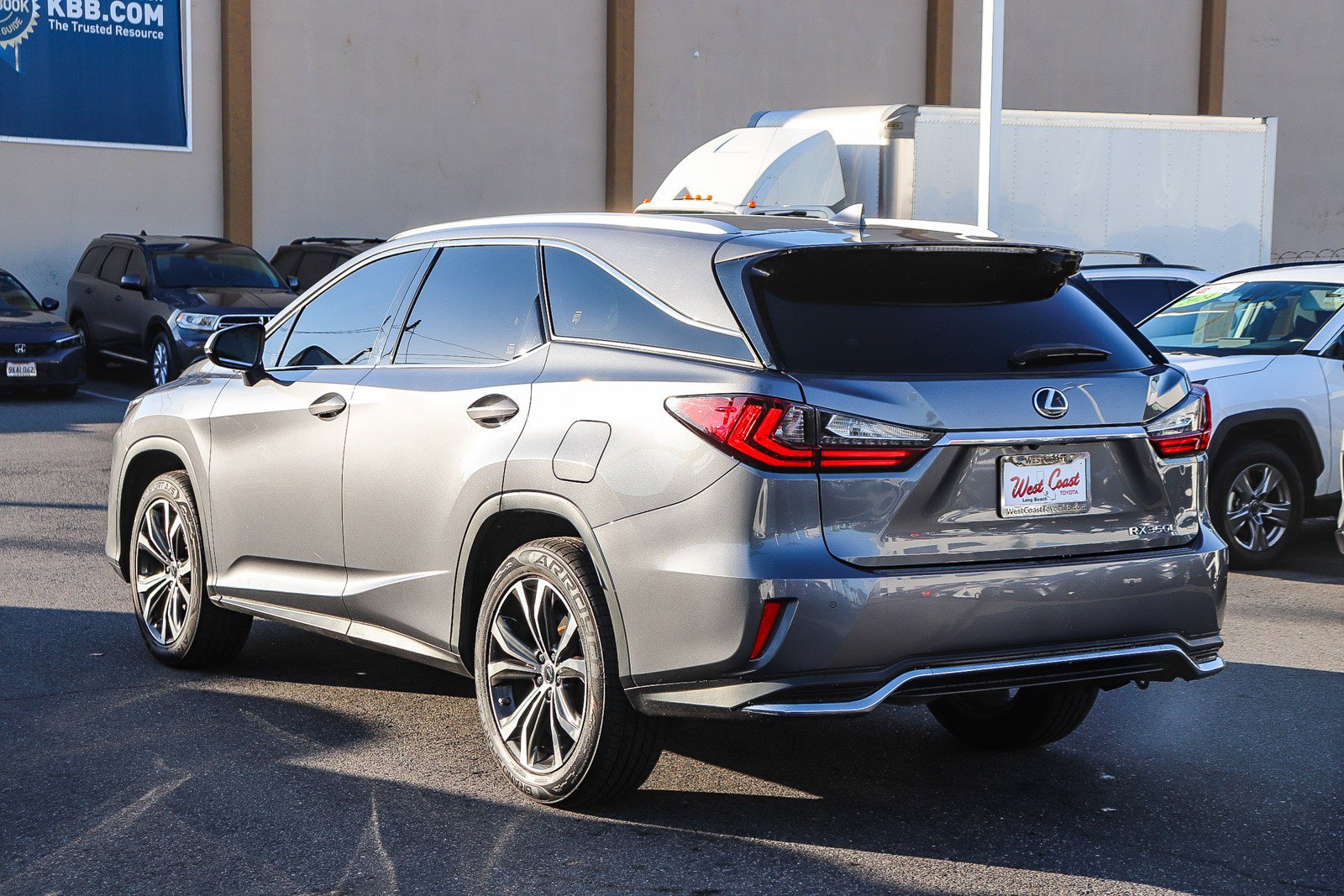 Used 2020 Lexus RX 350L FWD w/ Premium Package image 9