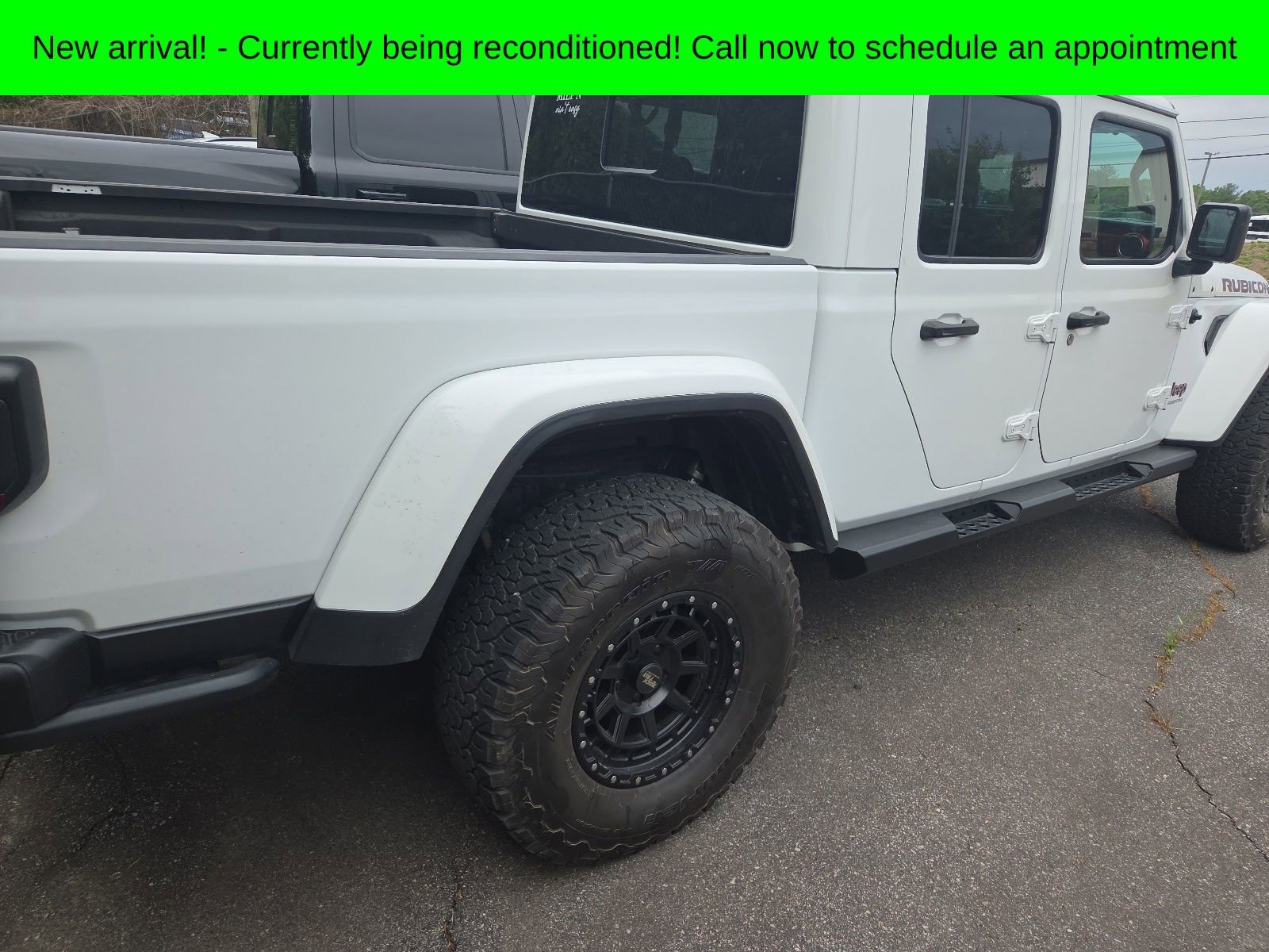 Used 2020 Jeep Gladiator Rubicon w/ Dual Top Group AWD/4WD image 8