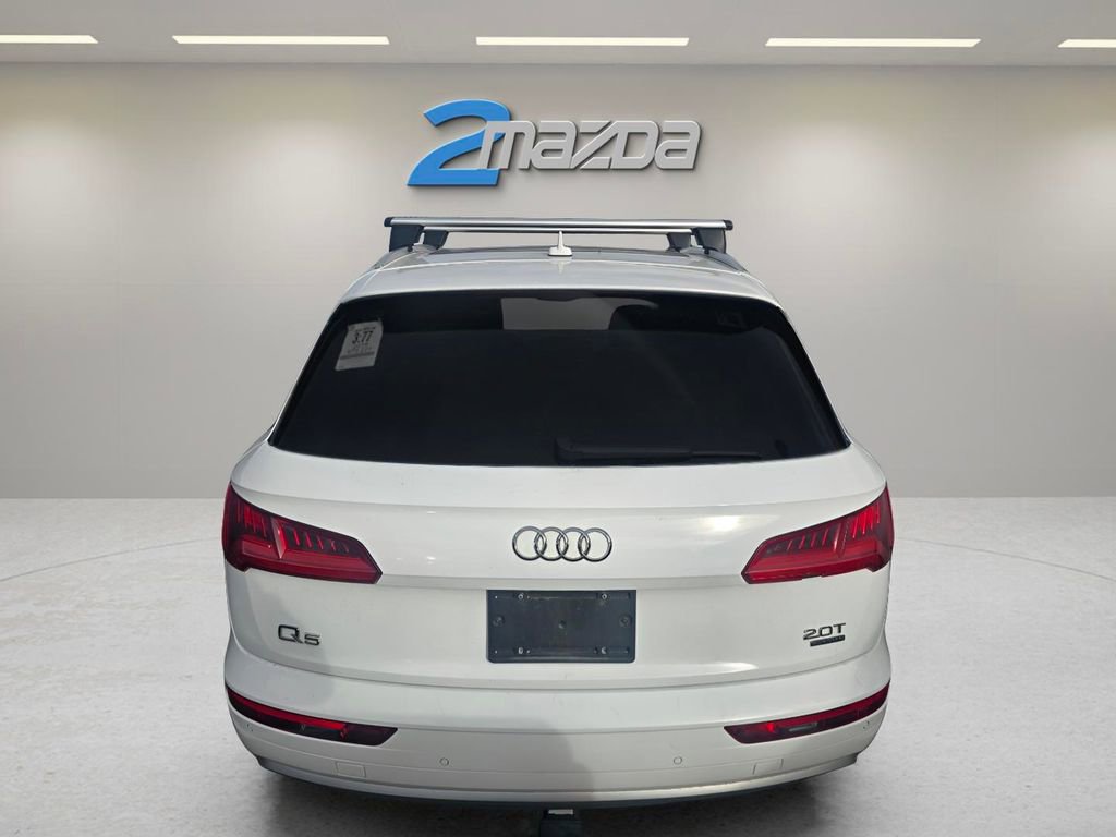 Used 2018 Audi Q5 Prestige w/ Prestige Package image 3