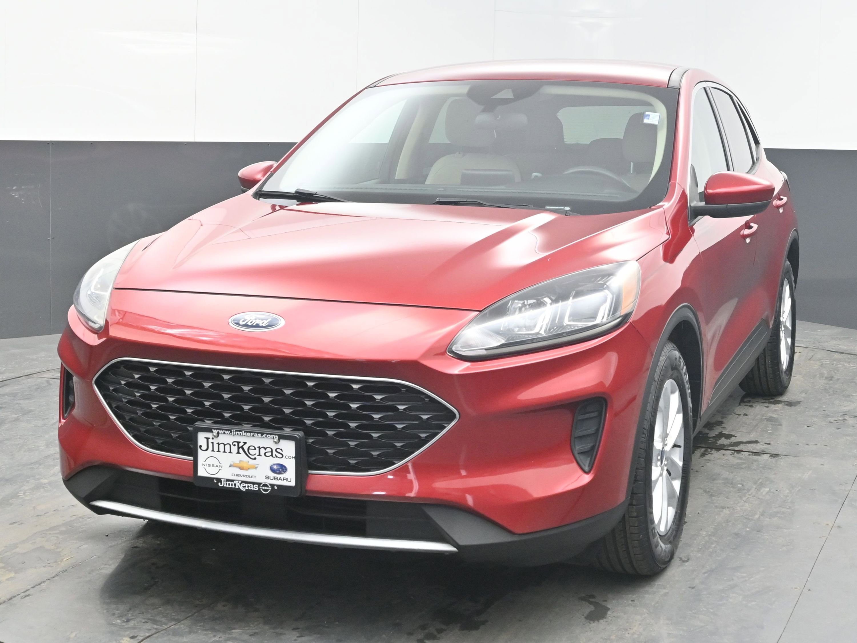 Used 2020 Ford Escape SE image 3
