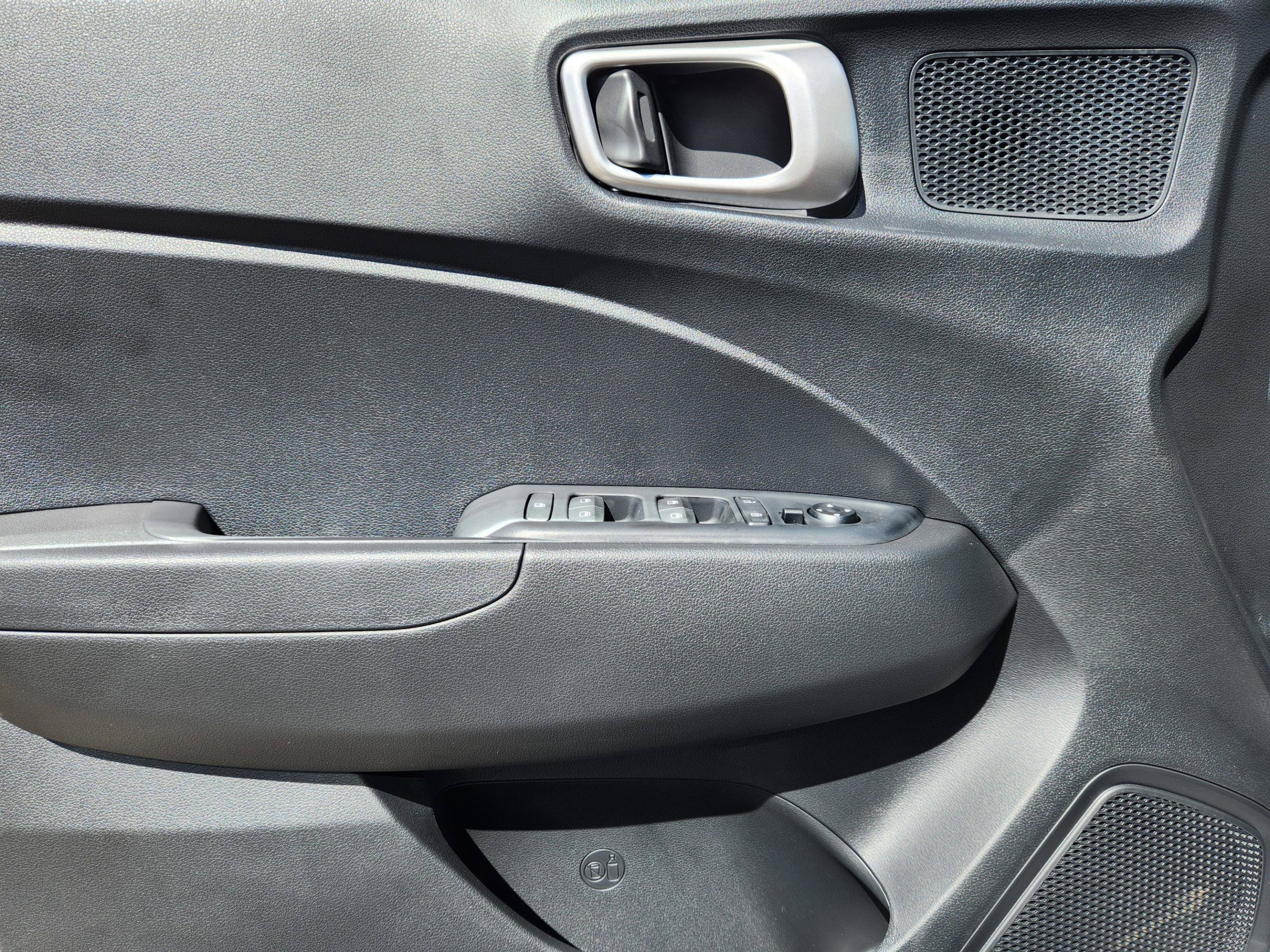 New 2026 Hyundai Venue SEL FWD image 17