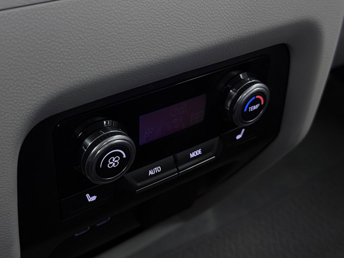 Used 2024 GMC Acadia Denali FWD image 63