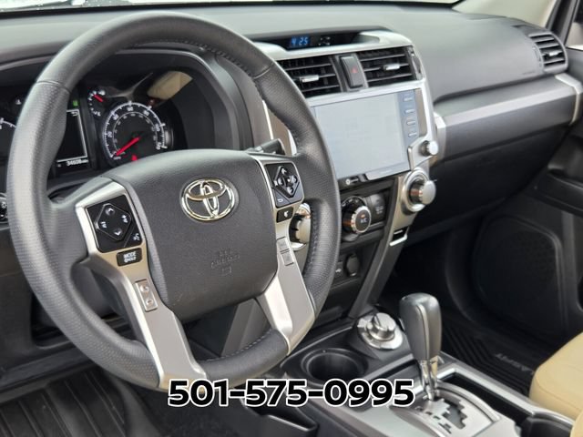 Used 2024 Toyota 4Runner SR5 AWD/4WD image 9
