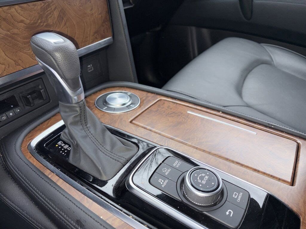 Certified 2024 Nissan Armada SL w/ Captain's Chairs Package image 22