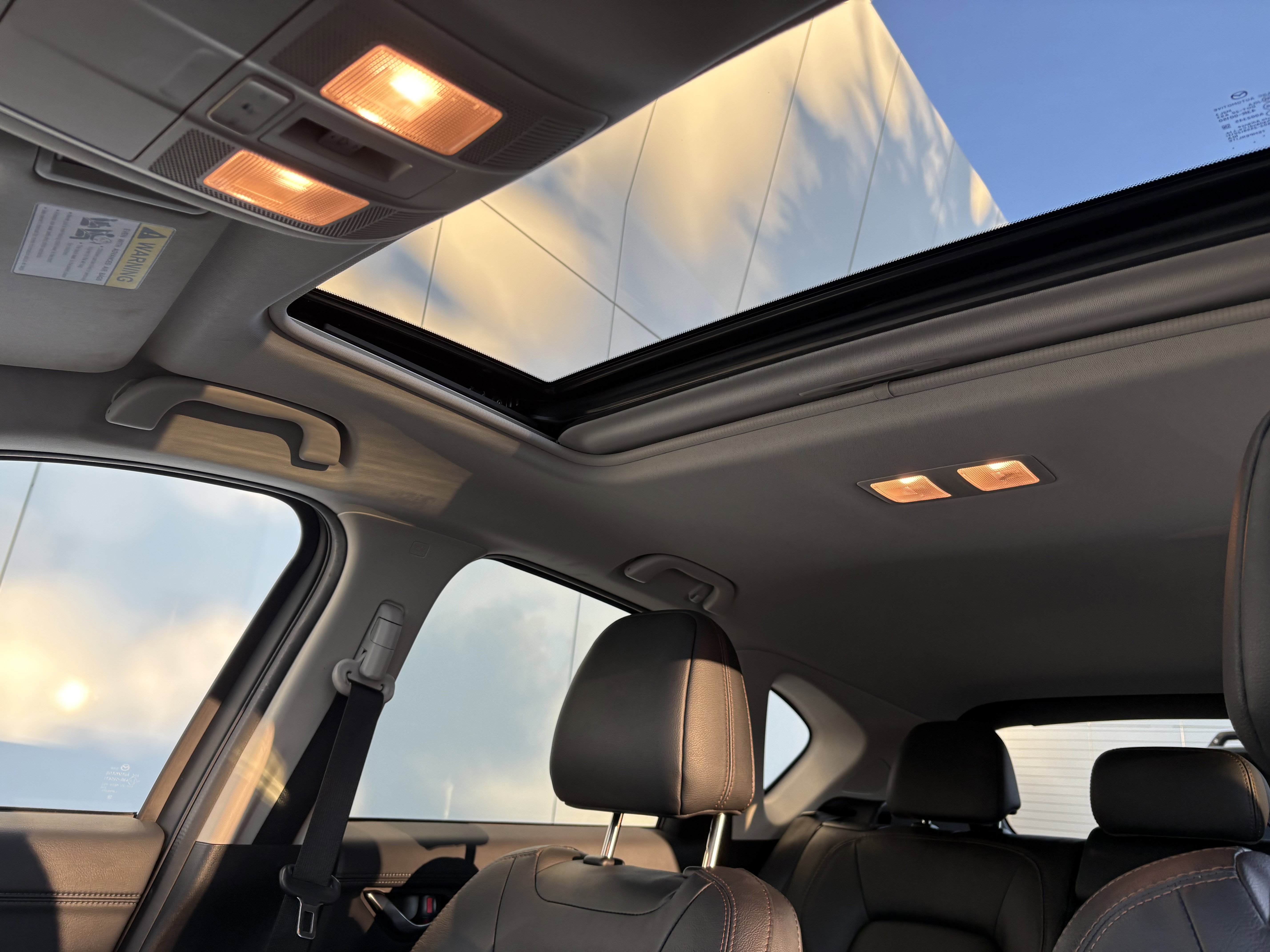 Used 2022 MAZDA CX-5 AWD 2.5 S w/ Premium Package image 13