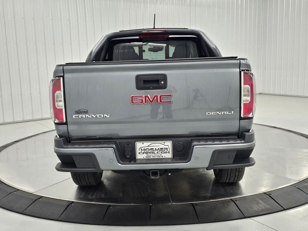 Used 2019 GMC Canyon Denali AWD/4WD image 4