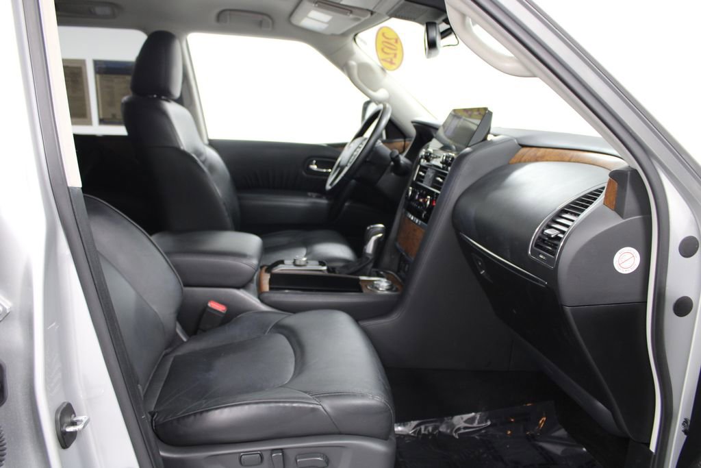Used 2024 Nissan Armada SL image 29