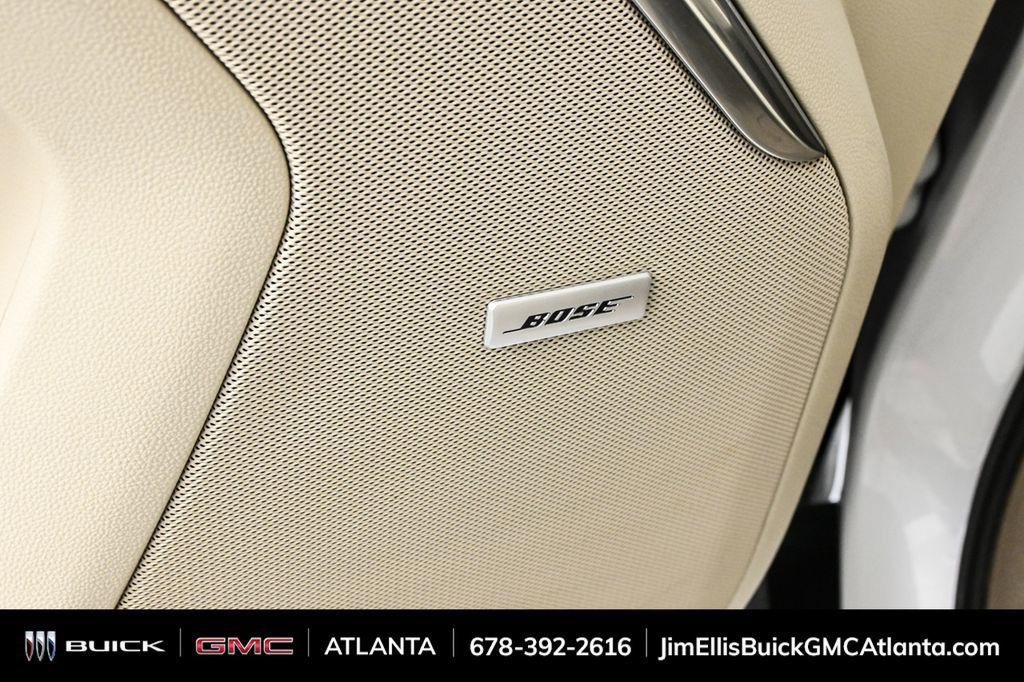 Used 2021 GMC Yukon Denali w/ Denali Premium Package image 8