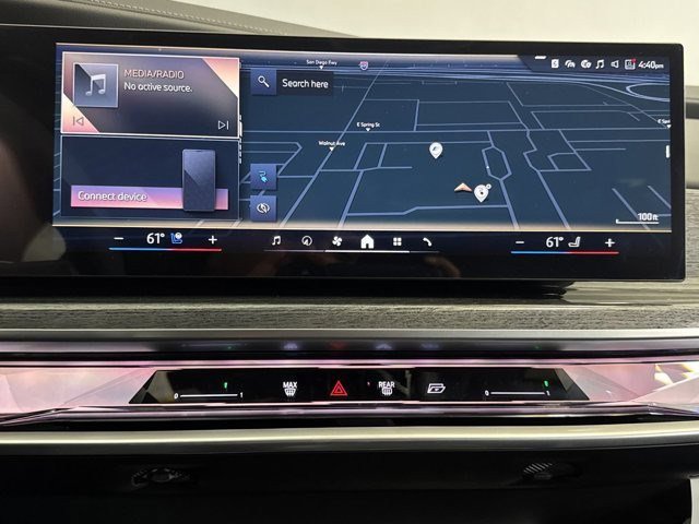Used 2025 BMW i7 eDrive50 w/ M Sport Package image 20