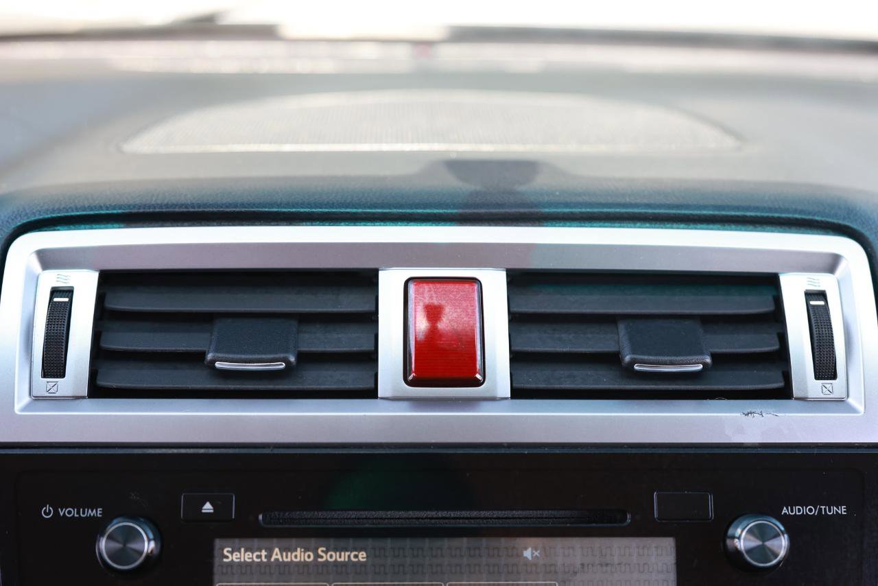 Used 2015 Subaru Outback 2.5i Premium image 34