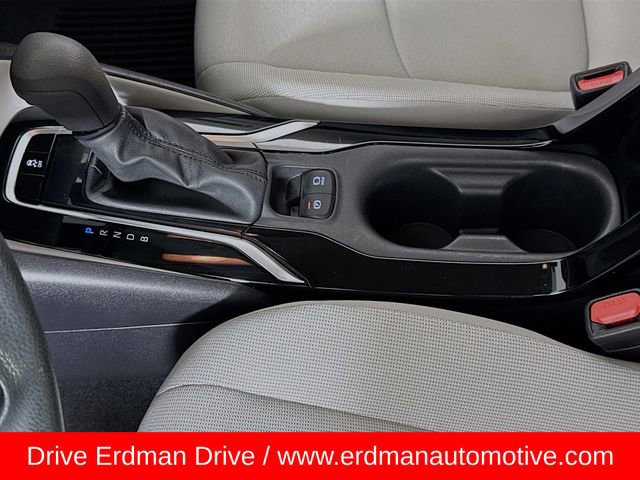 Used 2022 Toyota Corolla LE image 18