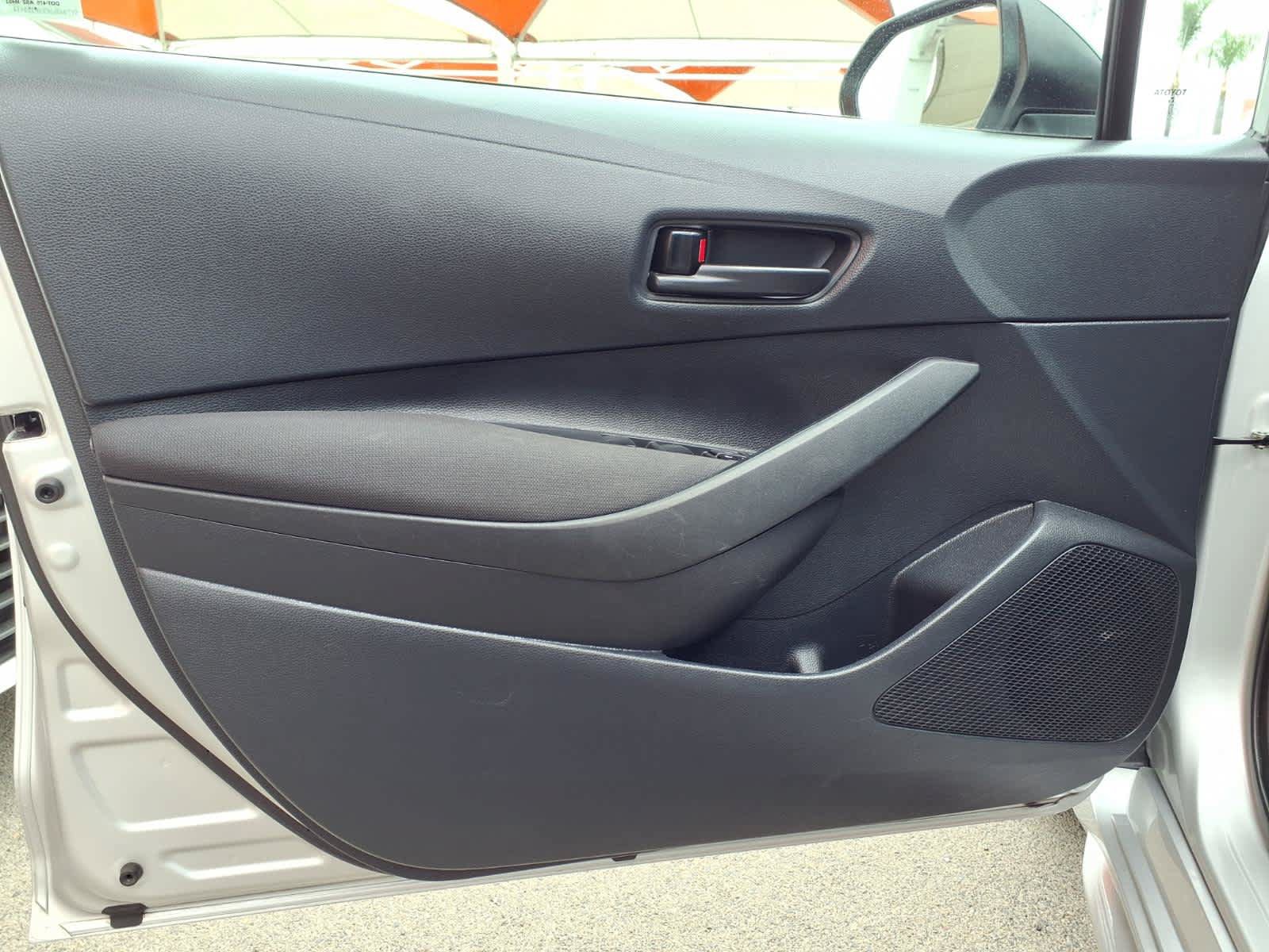 Certified 2025 Toyota Corolla LE FWD image 16