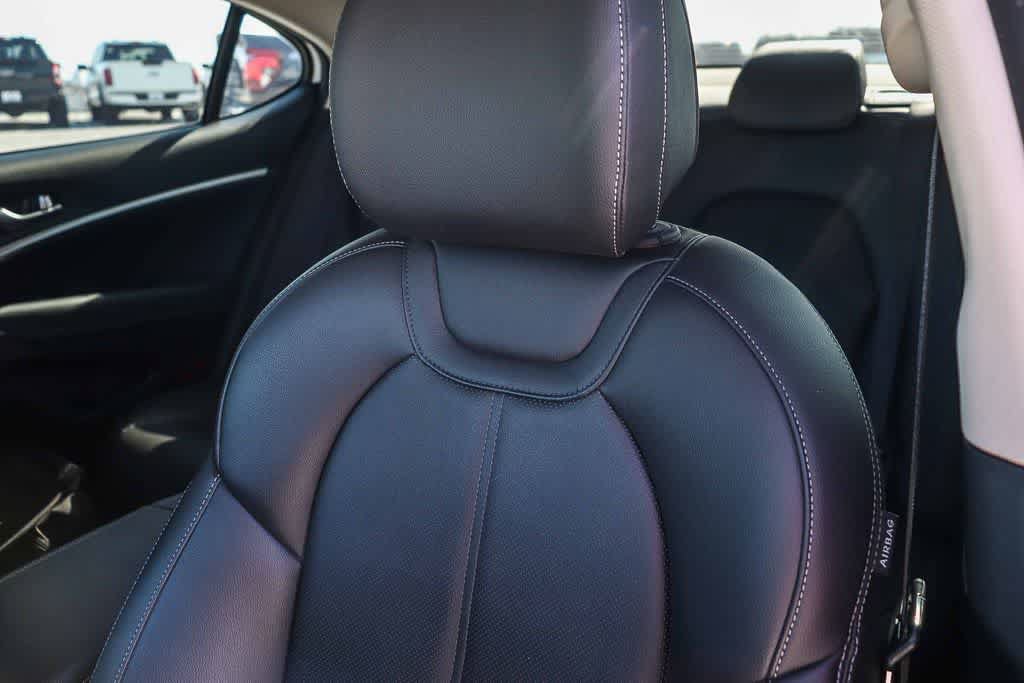 Used 2023 Genesis G70 2.0T AWD/4WD image 28
