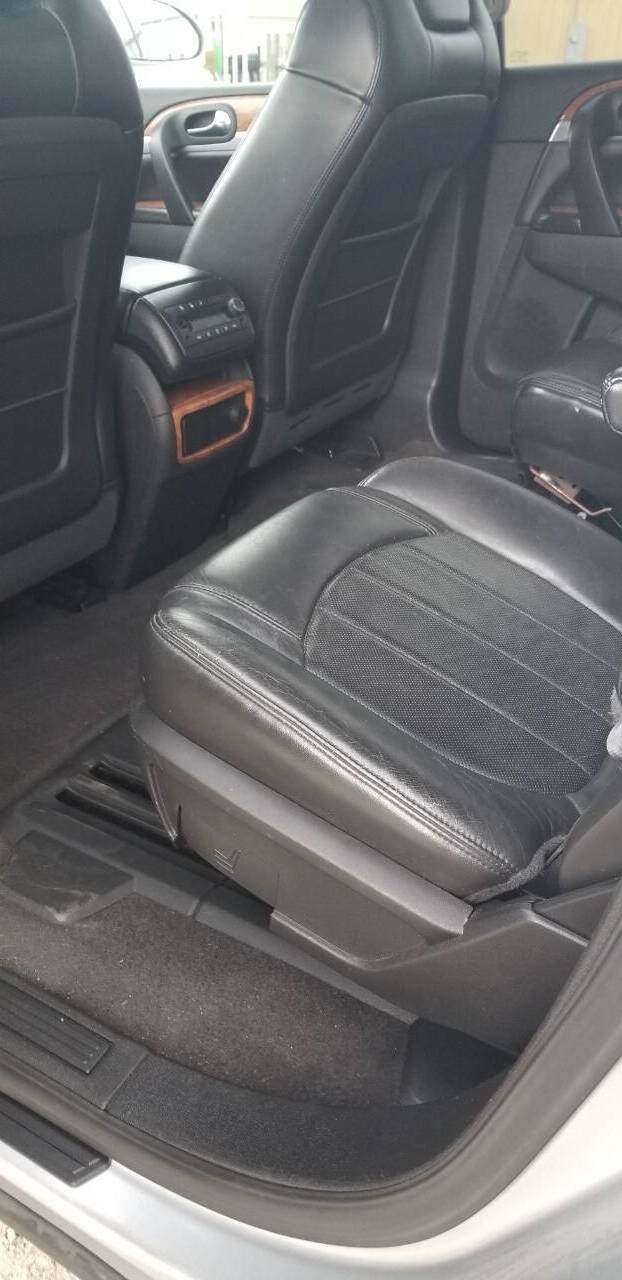 Used 2009 Buick Enclave CXL AWD/4WD image 9