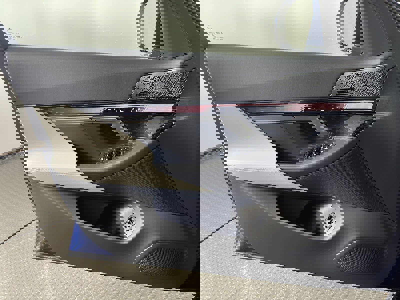 Certified 2024 BMW i5 eDrive40i w/ Premium Package image 13