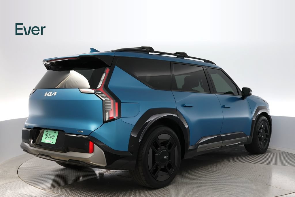Used 2024 Kia EV9 GT-Line AWD/4WD image 3