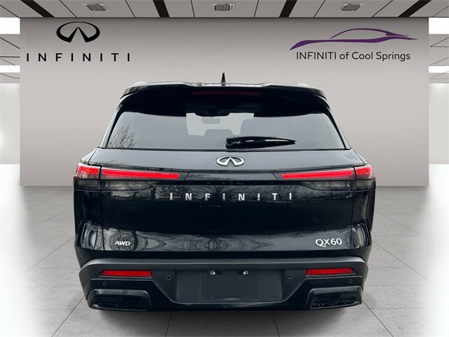 Used 2025 INFINITI QX60 Luxe w/ Vision Package image 6