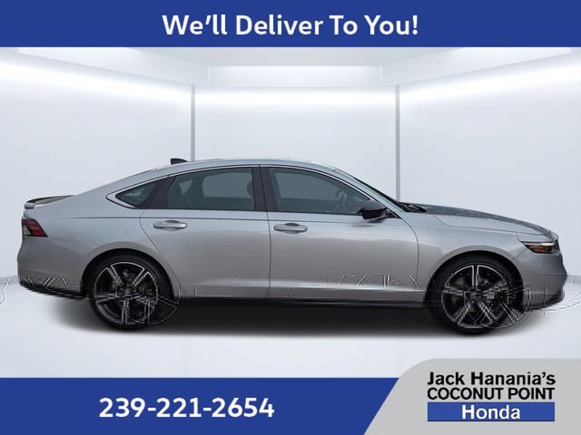 Used 2024 Honda Accord Sport image 2