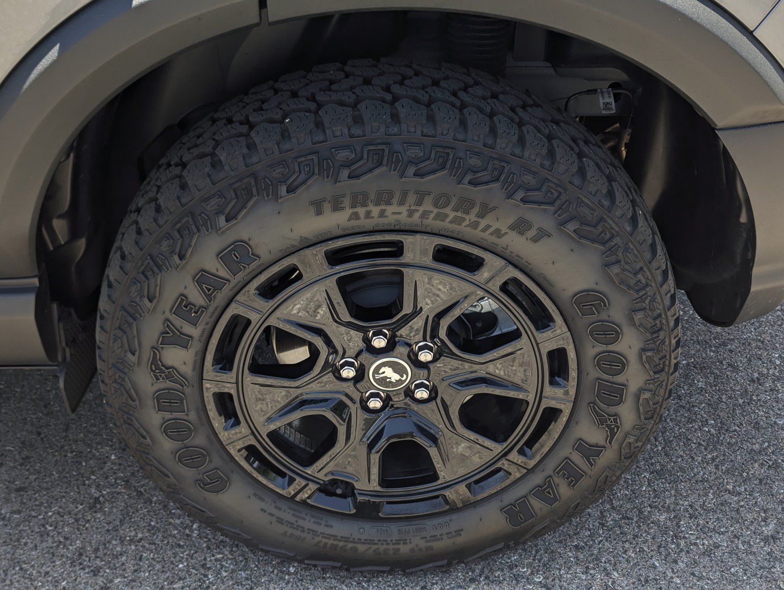 Certified 2025 Ford Bronco Sport Badlands w/ Sasquatch Badlands Package AWD/4WD image 7