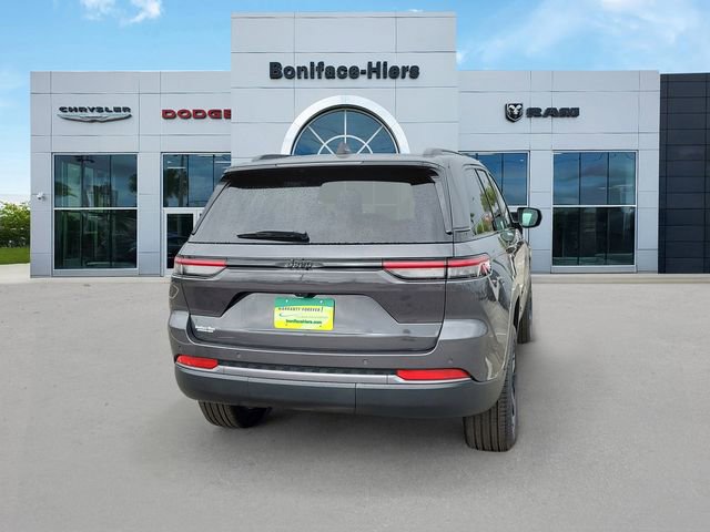 Used 2026 Jeep Grand Cherokee Limited image 4